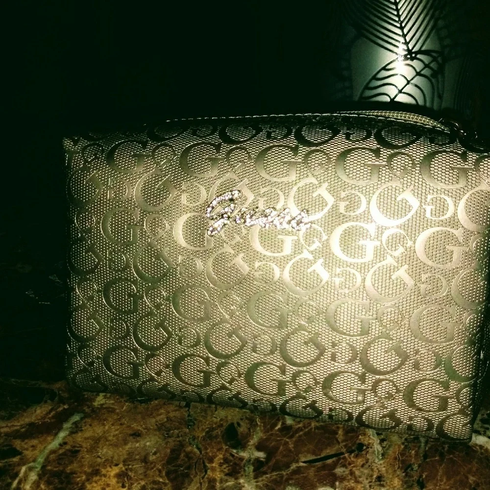 Guess cosmetic Bag
